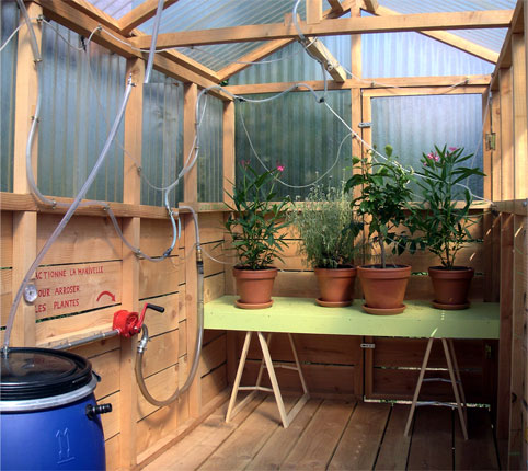 cabane en bois de jardin